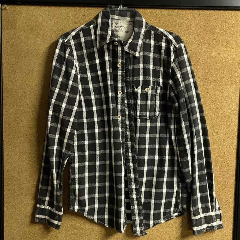 AMERICAN EAGLE OUTFITTERS STURDY SHIRT size M Black Gray White cotton